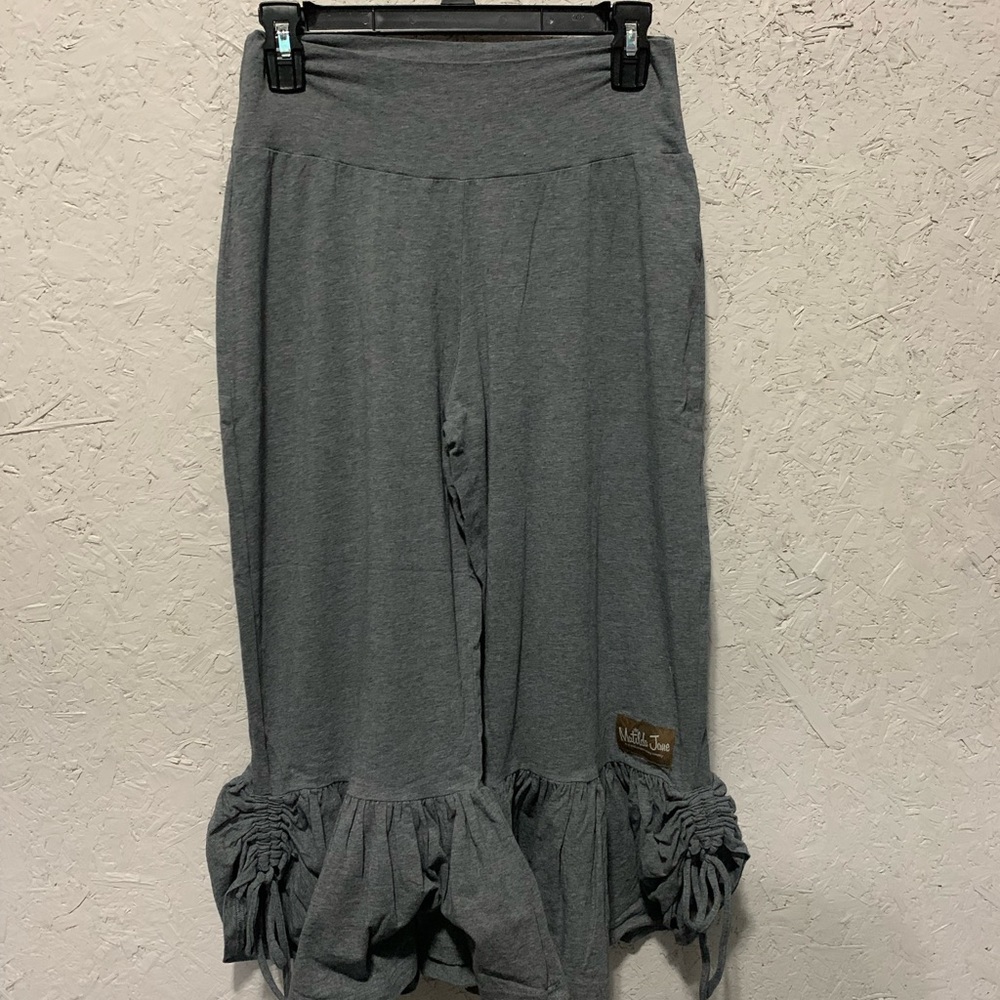 Matilda Jane Big Ruffle Capri